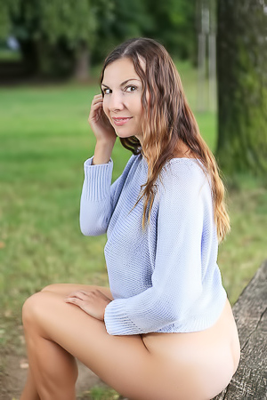 Busty Brunette Belove