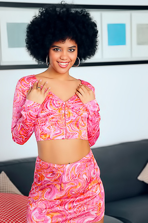 Selva Lapiedra Take Off Short Skirt To Expose Her Hairy Pussy