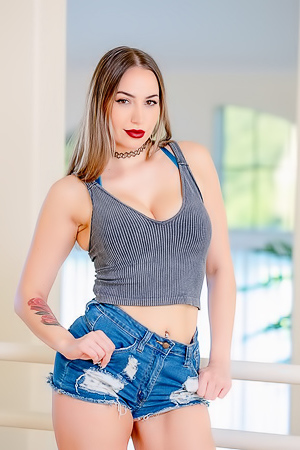 Desiree Dulce Gets Cum All Over Her Big Tits
