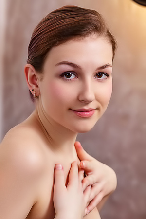 Isabele Sexy Beauty Ready To Get Naked